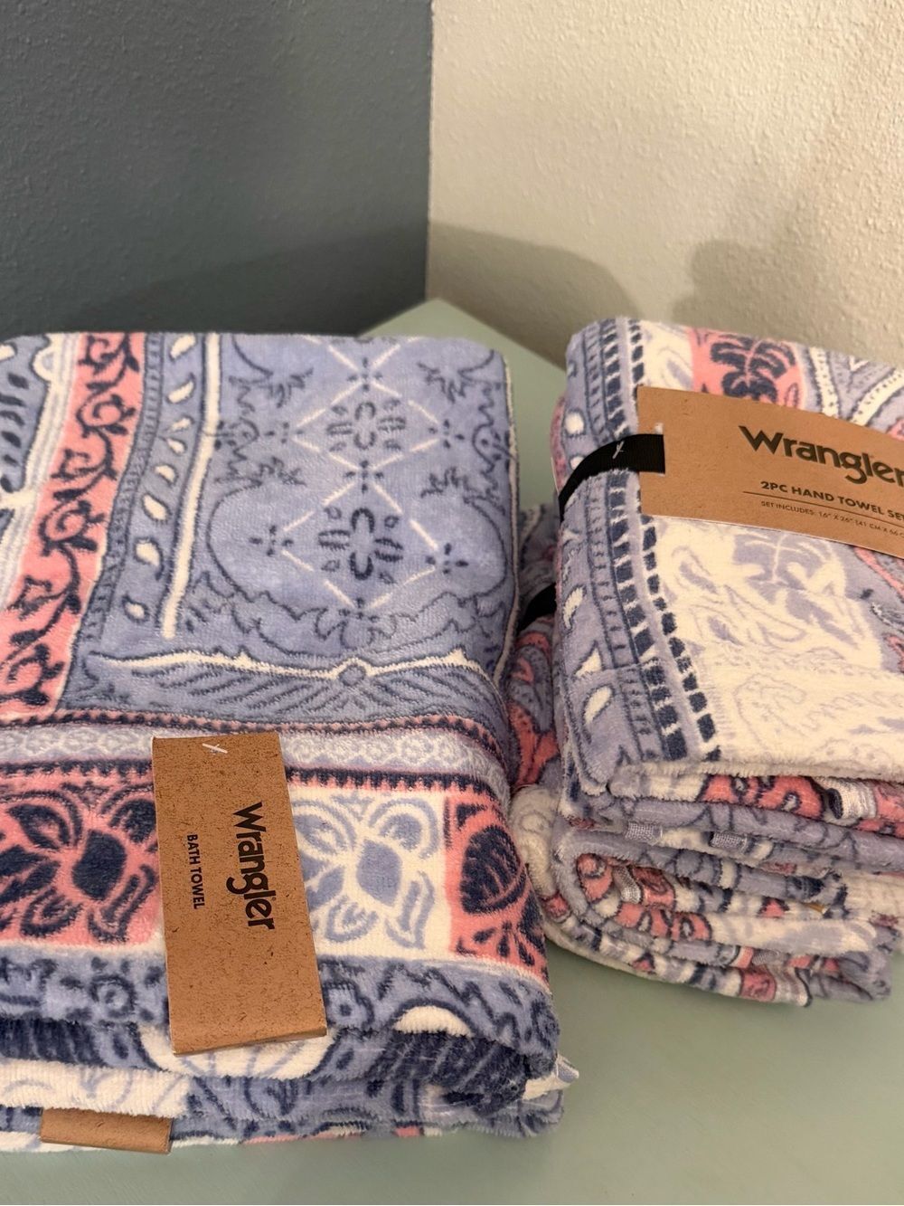 Wrangler Blue, Pink and White Patterned Towel Set